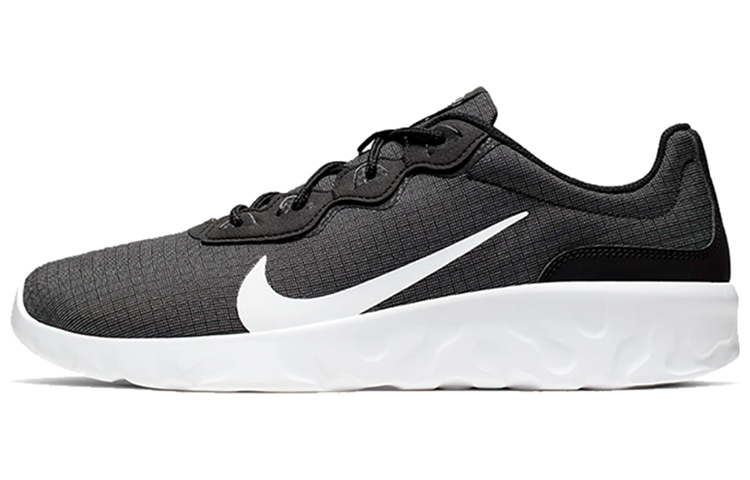 Nike Explore Strada Black